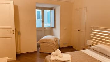 2 Schlafzimmer, Bügeleisen/Bügelbrett, Reisekinderbett, kostenloses WLAN