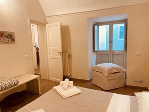 2 Schlafzimmer, Bügeleisen/Bügelbrett, kostenloses WLAN, Bettwäsche
