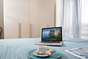 3 quartos, ferros/tábuas de passar roupa, Wi-Fi de cortesia