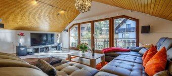 Maison de luxe: sauna, bain à remous, cheminée, wifi, barbecue, clôturé, aire de jeux, piste de ski
