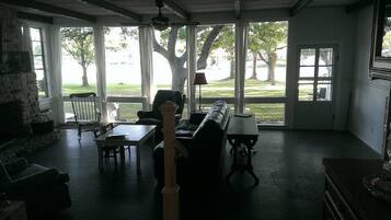 Cottage, Multiple Beds (Constant-Level Lake LBJ - 3 BR Sleep ) | Living area | TV, fireplace, DVD player
