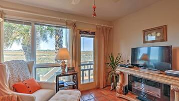 Condo, Multiple Beds (Seabrook Condo with Serene Views) | Living area | TV