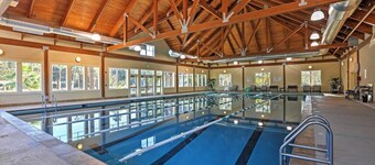 Seabrook Condo With Serene Views