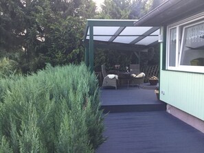 Outdoor dining - Chalet Monti romantic, vacation with dog (Thale OT Allrode)