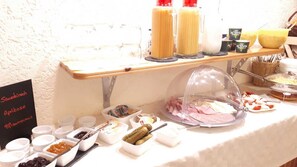 Gratis morgenmadsbuffet hver dag
