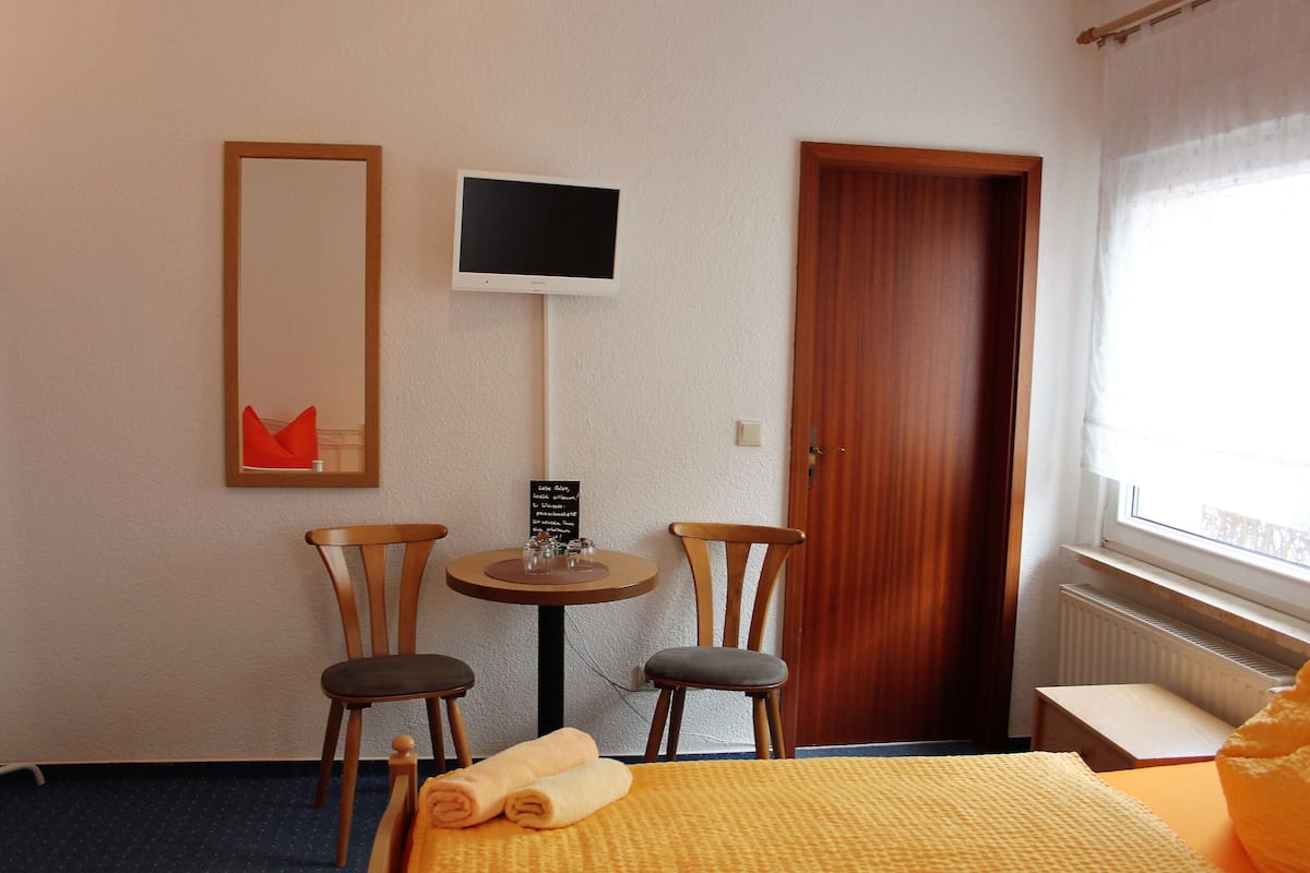 Individually decorated, individually furnished, desk