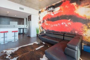 Condo, 1 King Bed (STUNNING LAKE EOLA VIEW SKY-RISE PENT) | Living area - 55 W #3005 (Orlando)