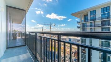 Condo, 1 Queen Bed (5-STAR DOWNTOWN PENTHOUSE SKYLOFT! - ) | Balcony
