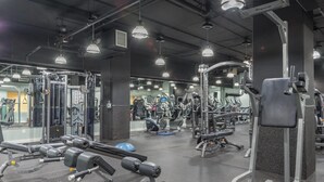 Apartment, 1 Queen-Bett (5-STAR DOWNTOWN PENTHOUSE SKYLOFT! - ) | Fitnesscenter