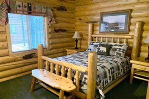 5 bedrooms, iron/ironing board, travel crib, WiFi