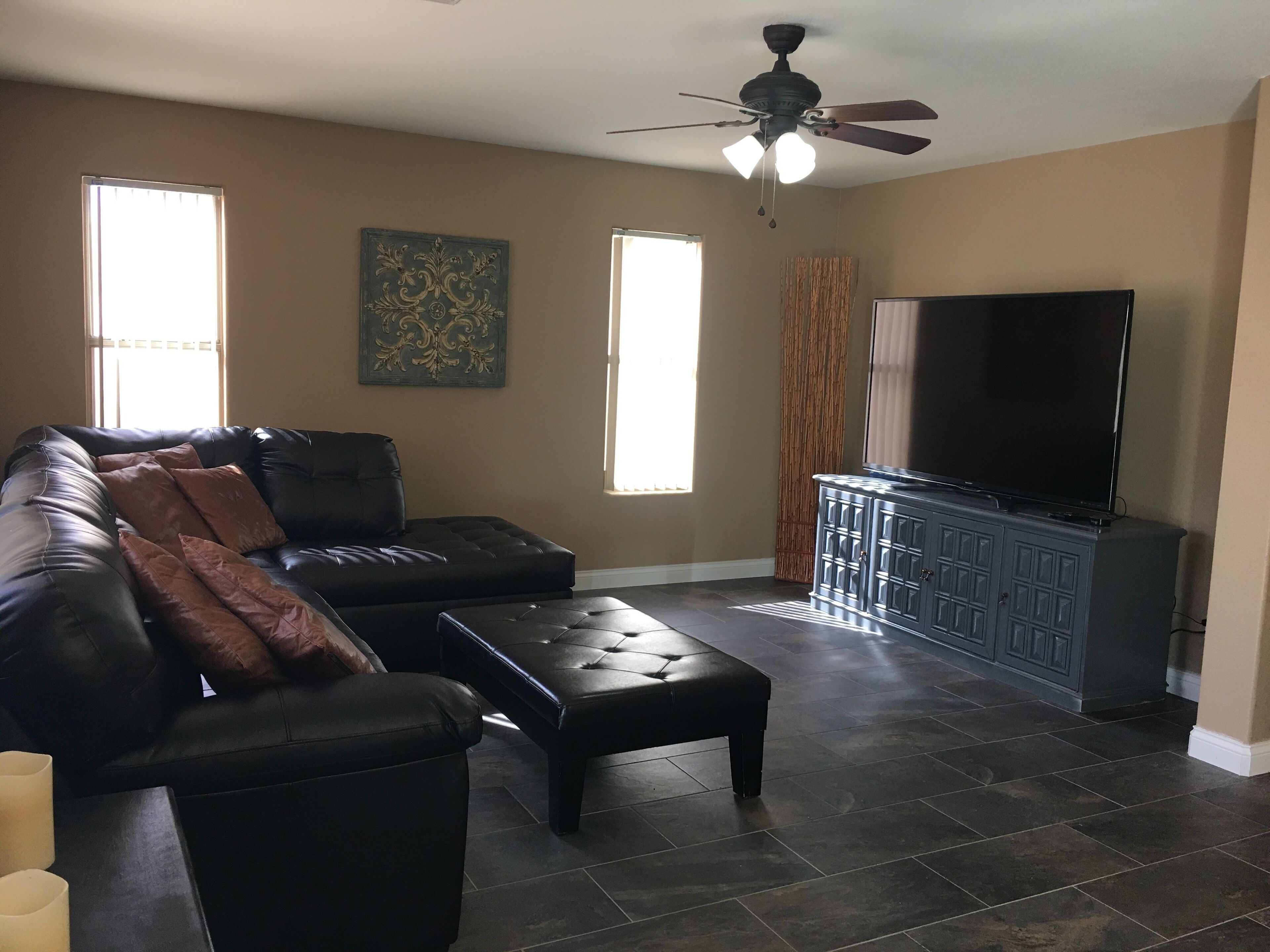 Great Home With 4 Bedrooms less than 10 miles from University of Phoenix Stadium