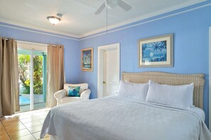 4 bedrooms, desk, iron/ironing board, free WiFi