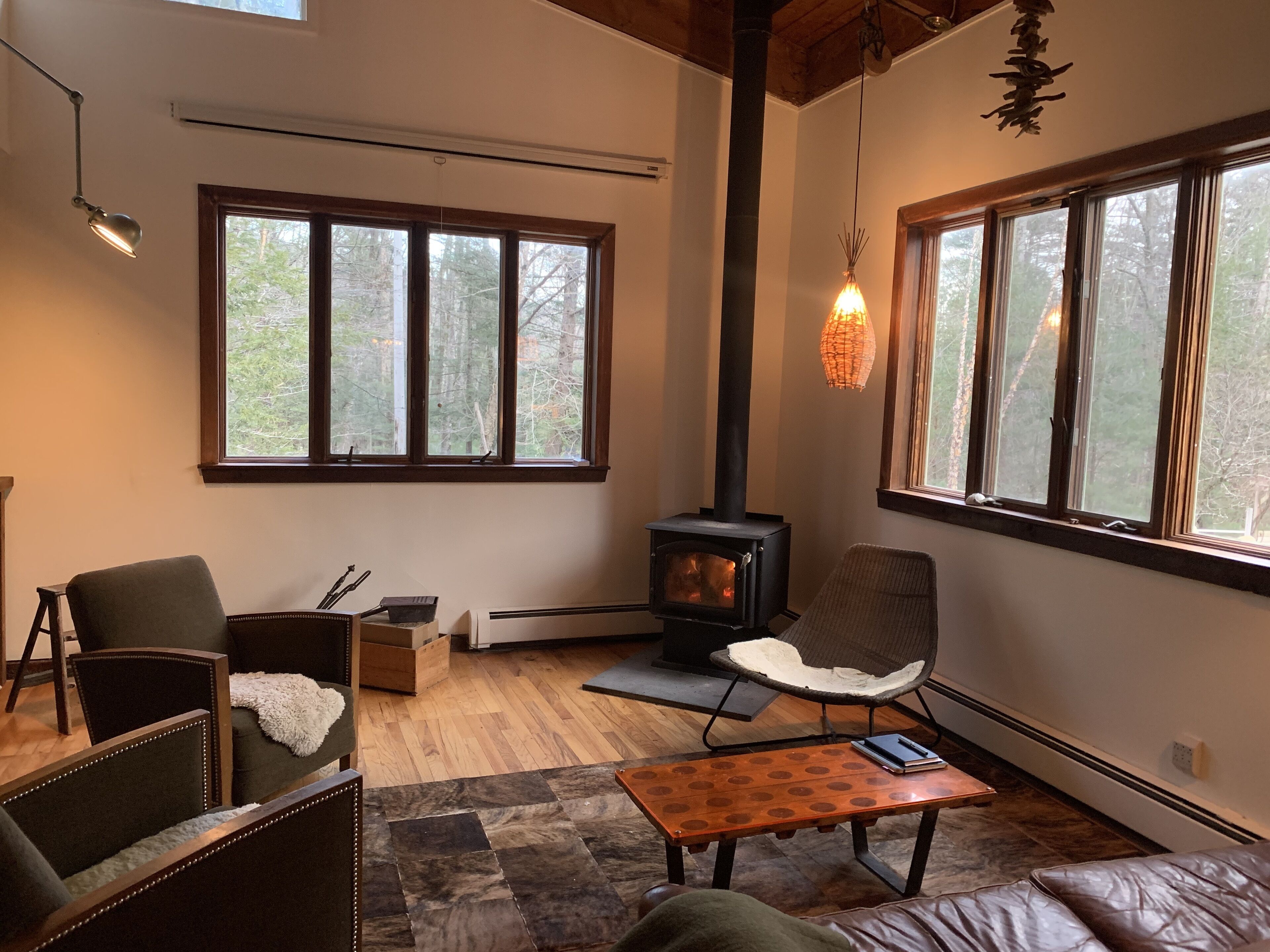 Stylish & Secluded Woodstock Country Home With Pool - Prime Location