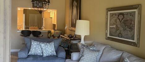 テレビ、卓球台