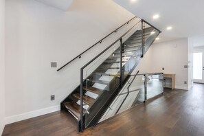 Luxury House, Multiple Beds, Non Smoking | Living area