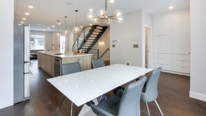 Unclassified image, 3 of 66, button - New Luxury Townhome 27 (Edmonton)