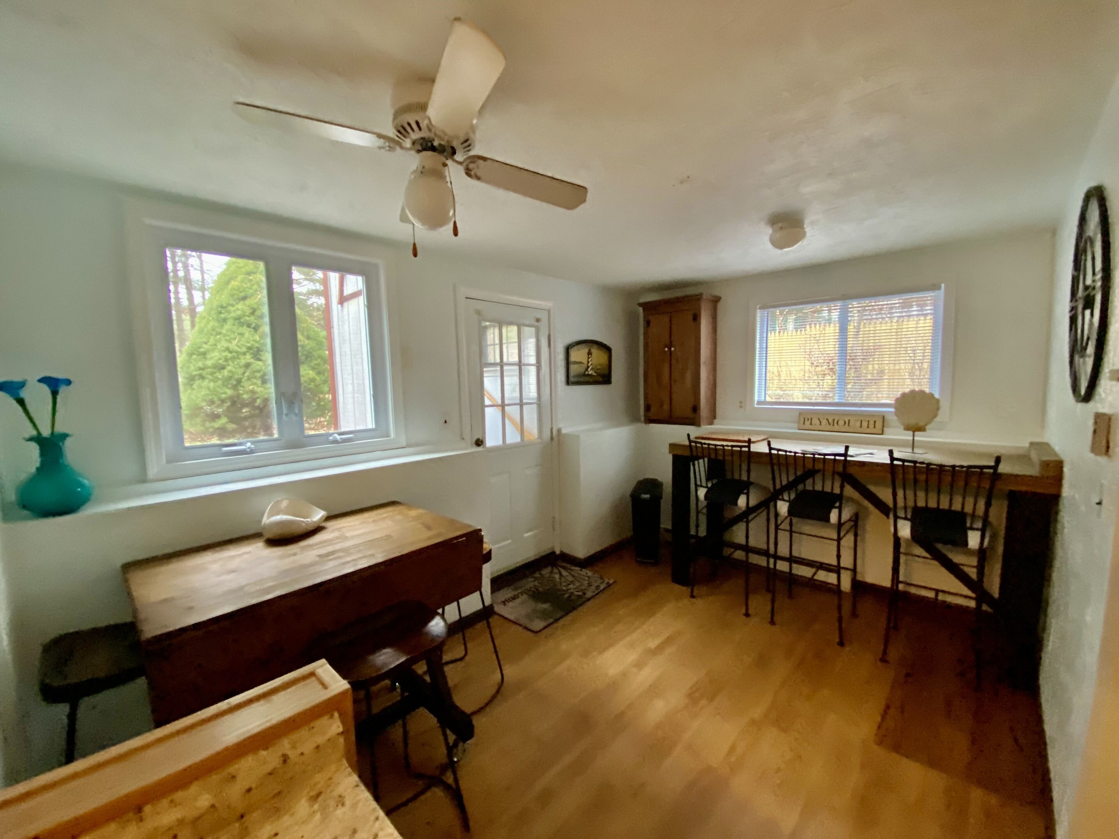 Clear Pond Getaway, Pet friendly long term rental!