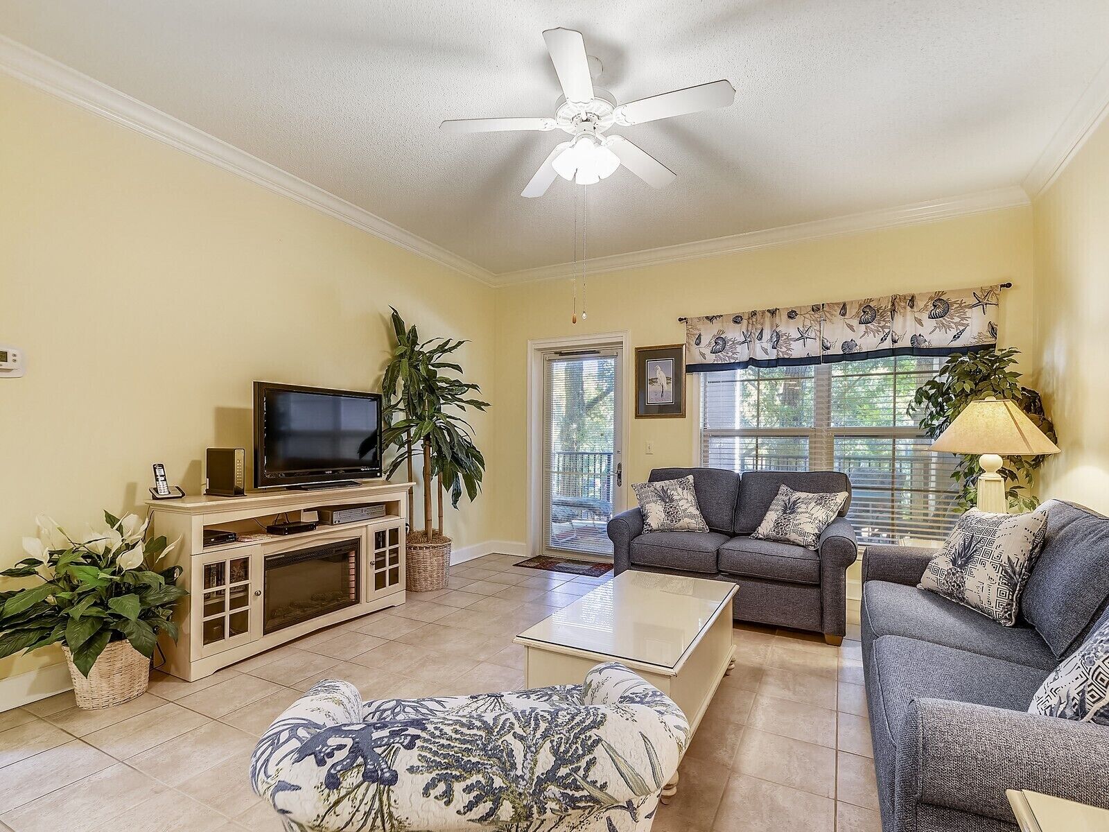 108 North Shore Place ~ Perfect Beach Location and Short Walk to Coligny Plaza!