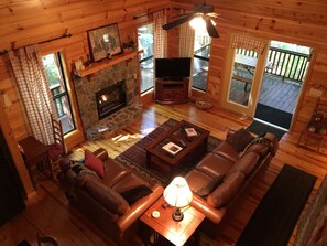 Smart TV, fireplace, DVD player, books