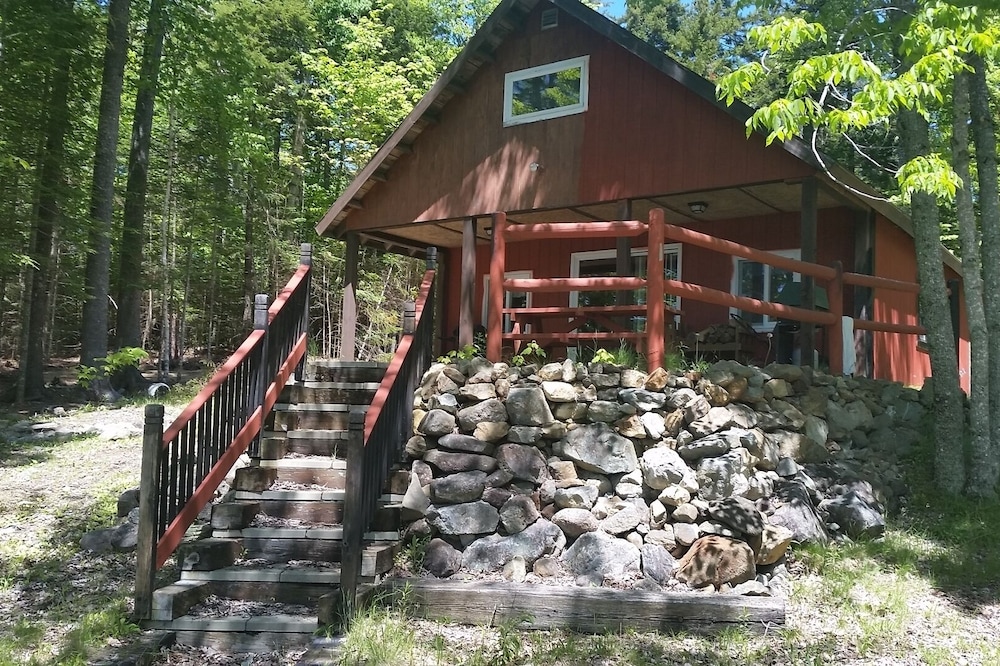 Weekly Rental on pristine Cathance Lake in Cooper Maine Available until Oct. 15