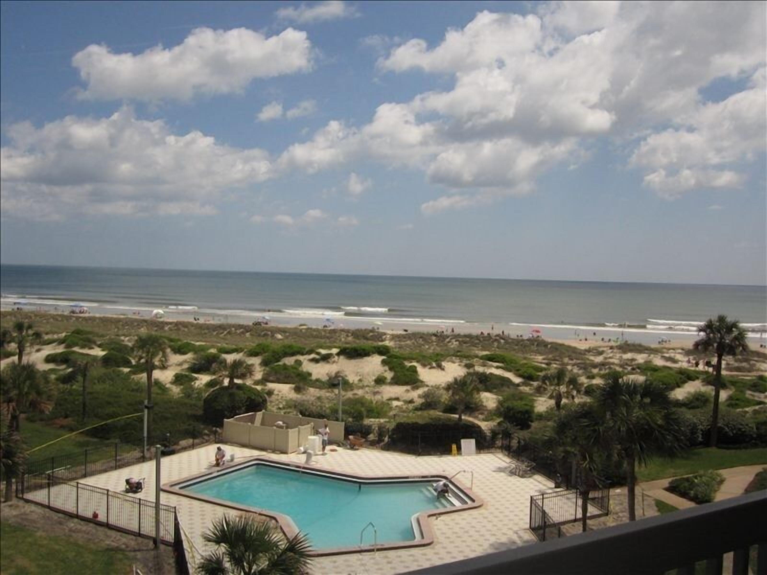 Amelia Surf and Racquet--4th Floor North End Unit--Jan & Feb 2023 Available