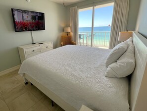 3 chambres, fer et planche à repasser, Wi-Fi gratuit, draps fournis