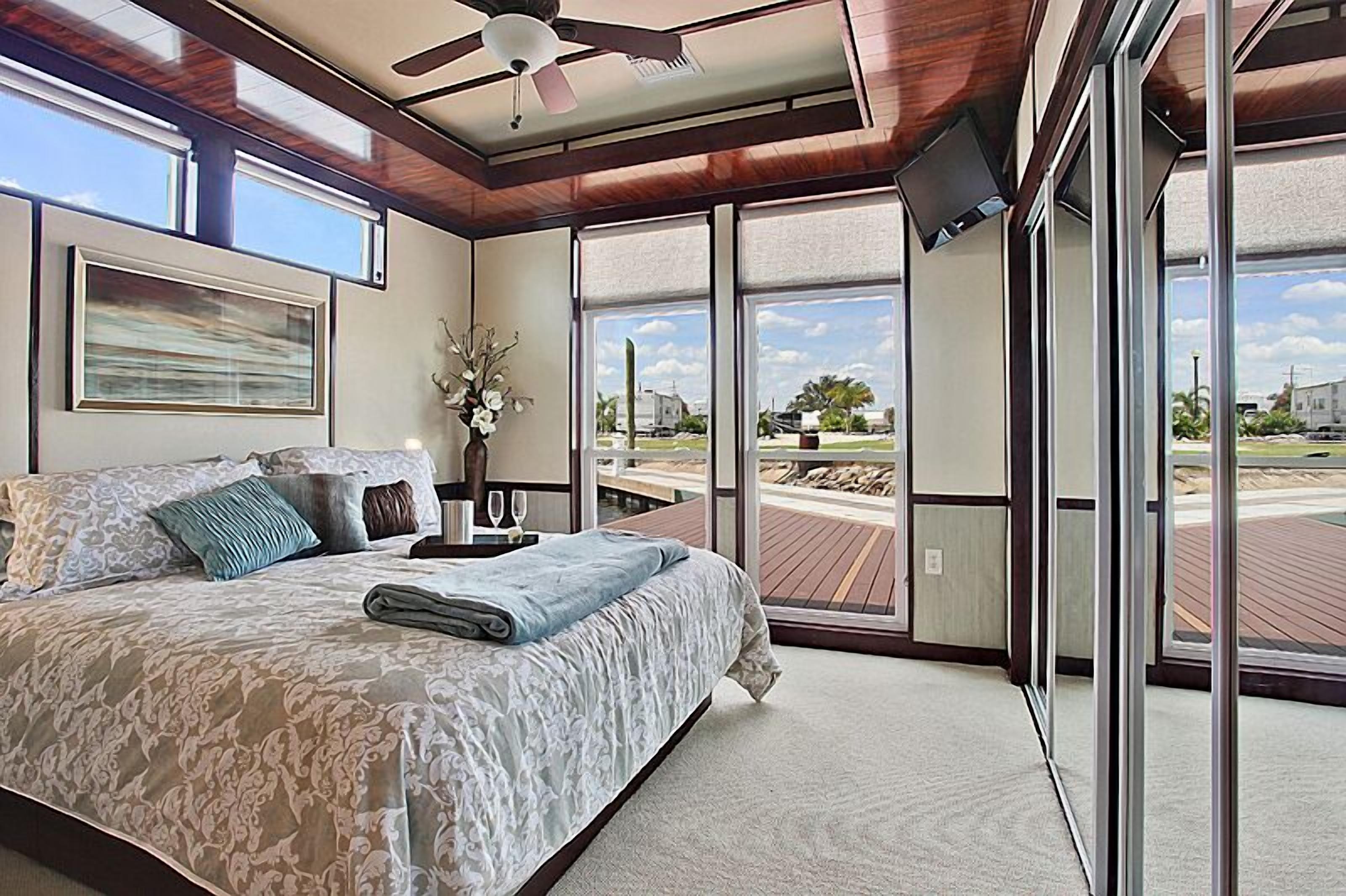 Unique Luxury Two Bedroom Floating Villa at