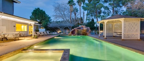 Outdoor pool, a heated pool