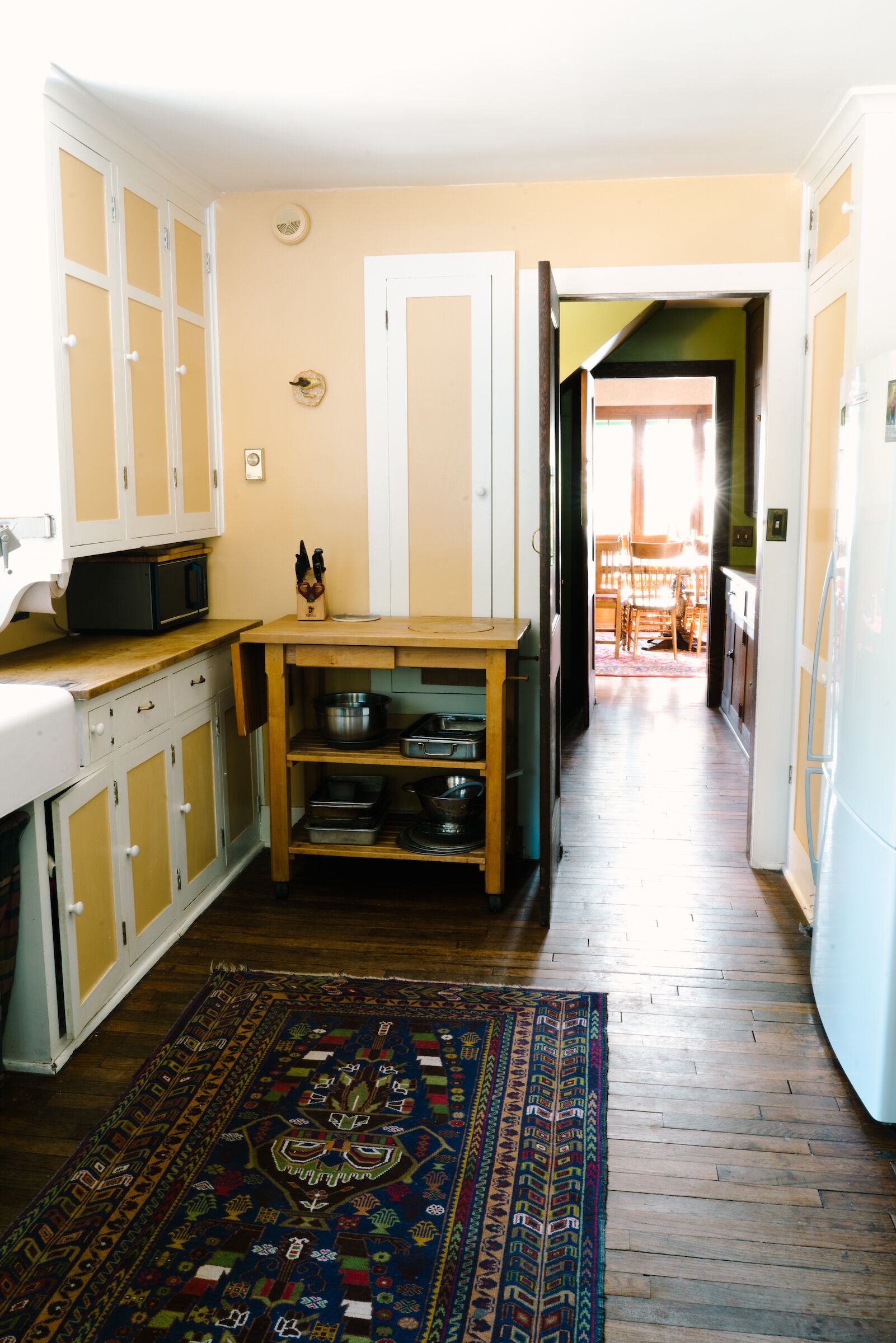 Cedar Cliff Retreat - Stunning 1920's Craftsman on Lake Superior Shore