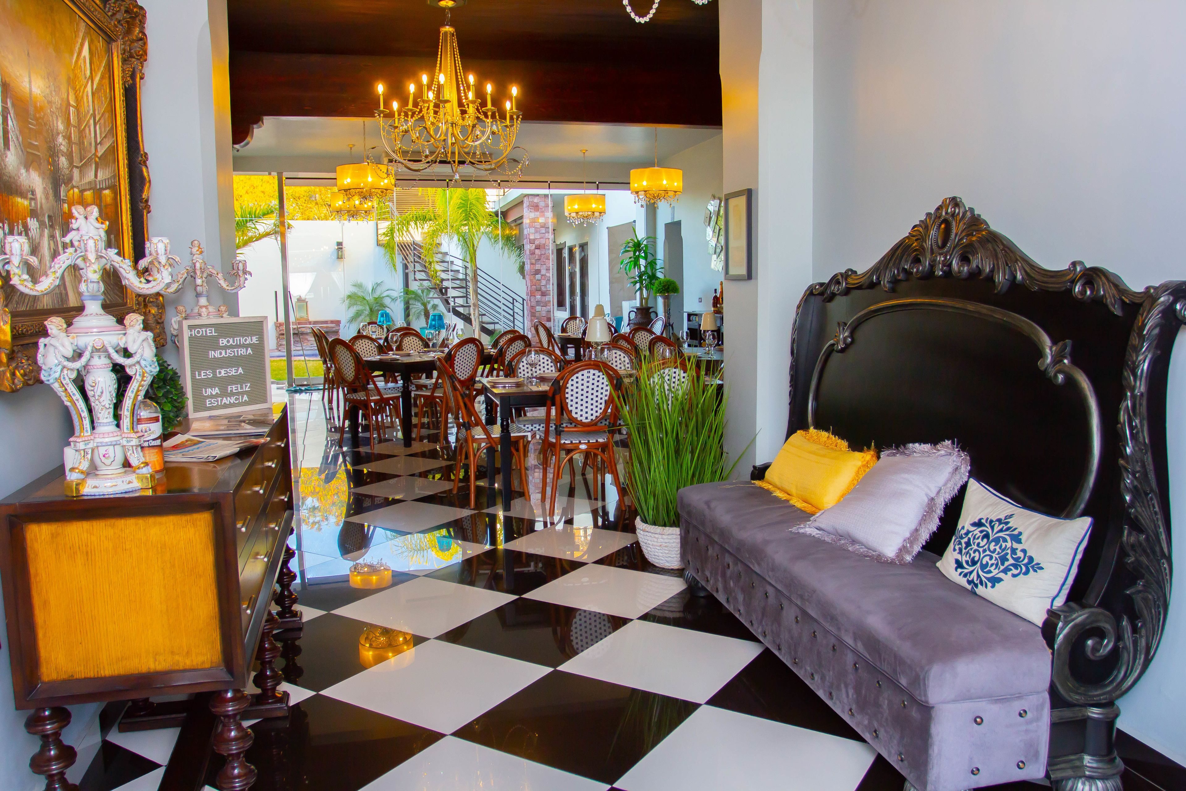 Sala de estar en el lobby