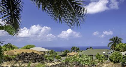 Hale Alaula - Ocean View: Private Home Near Kona Town w/Spa, AC, Spacious Lanai