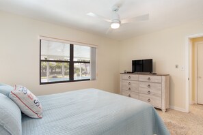 2 chambres, bureau, fer et planche à repasser, Wi-Fi gratuit
