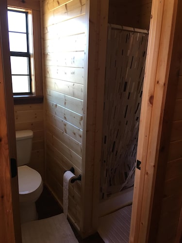 Crooked Creek Ranch Cabin 2