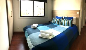2 bedrooms, iron/ironing board, WiFi, bed sheets