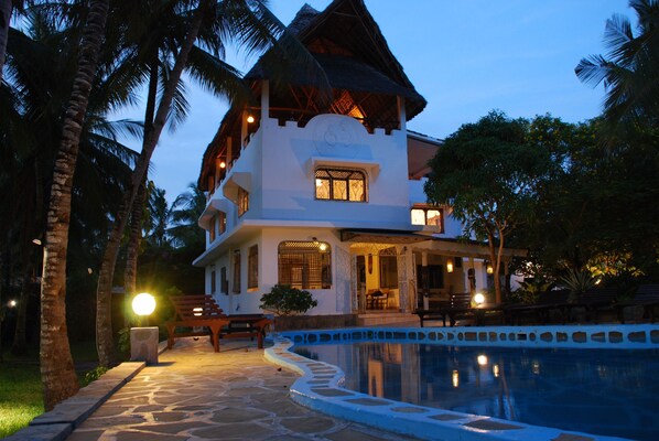 Front of property – evening/night