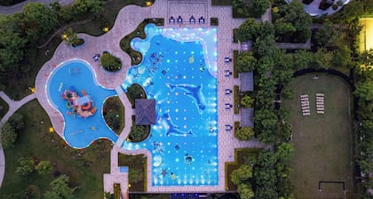 Crowne Plaza Huzhou by IHG