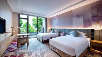 Standard Room, 2 Twin Beds, Balcony | Minibar, in-room safe, desk, blackout drapes