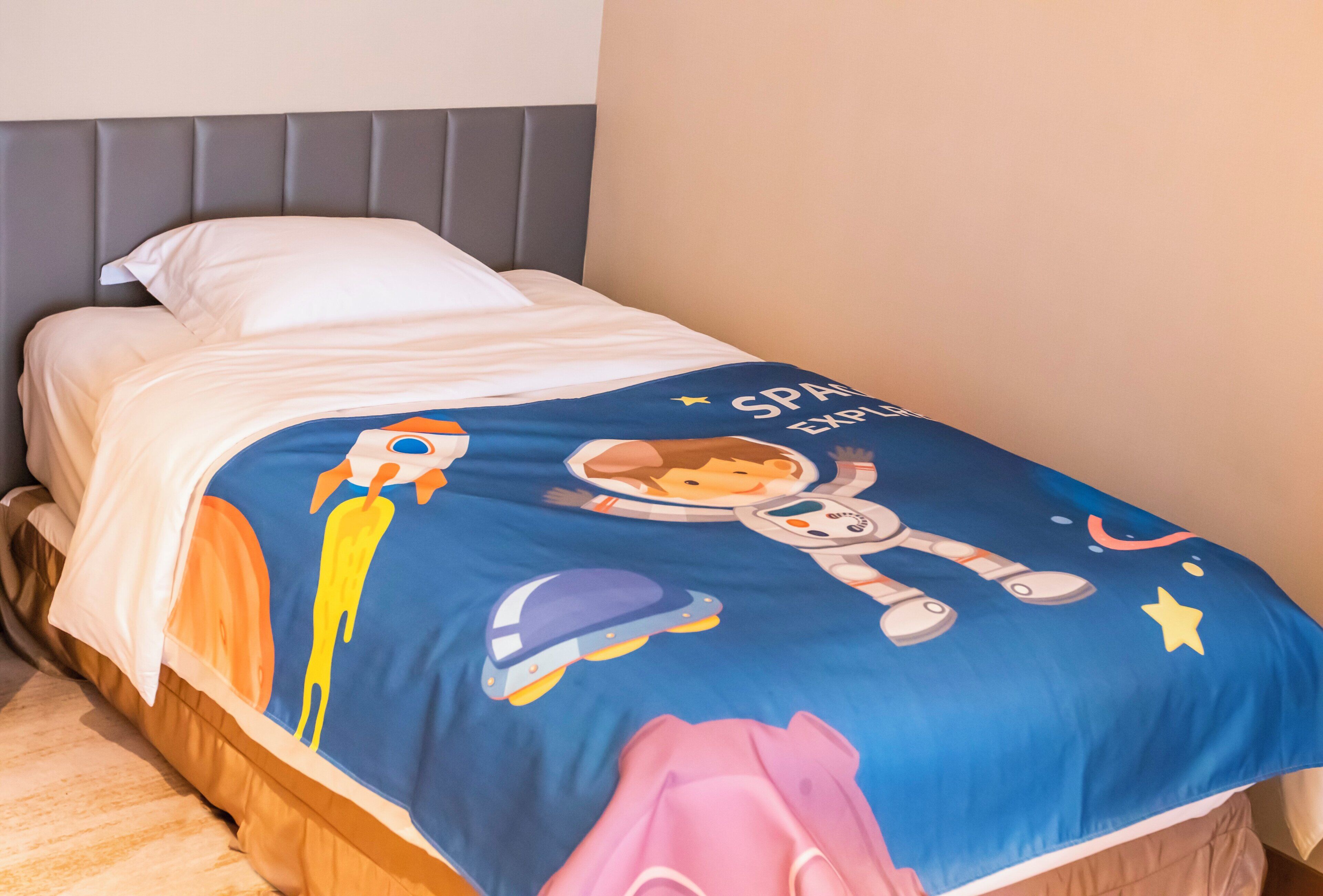 Premium Room, 1 King Bed (Kids)