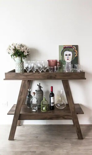 Lägenhet - 2 sovrum | 2 sovrum, individuell inredning, unika möbler och strykjärn/strykbräda