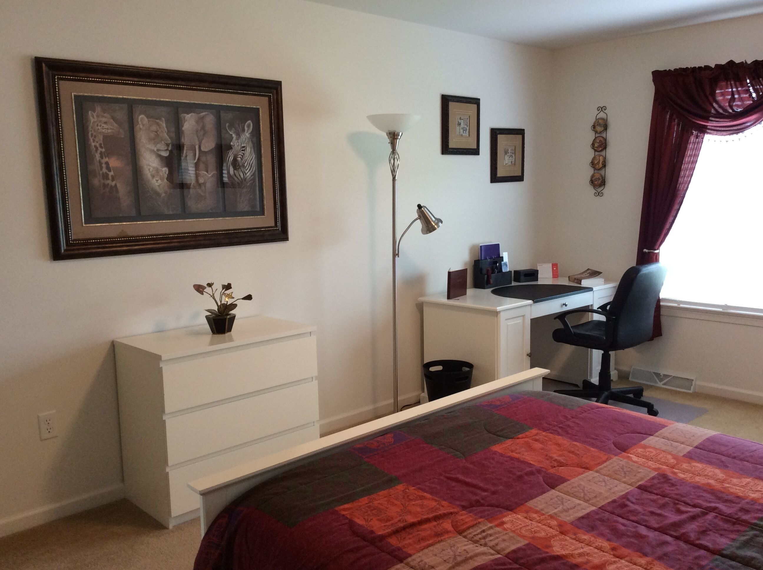 New Comfortable Home Between Lancaster-Strasburg