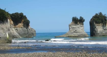 Bach11 at beautiful Onaero Bay, so close to New Plymouth ...