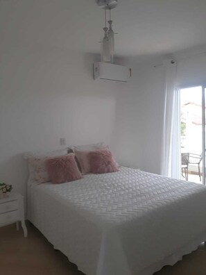 4 dormitoris, wifi i habitacions accessibles amb cadira de rodes