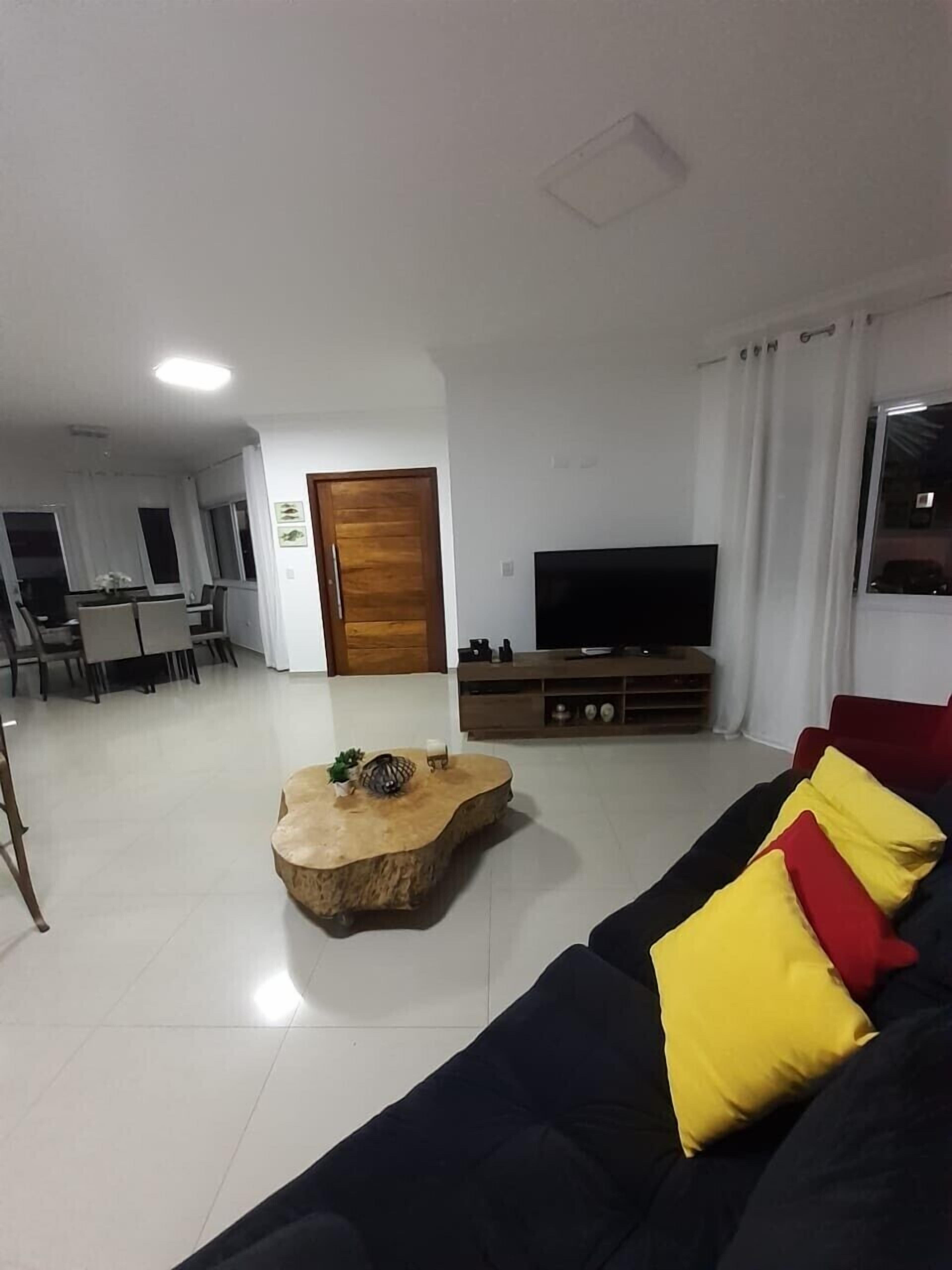 Townhouse Beach with Wifi, pool, 3 suites, 6 spaces, 257 mts, 5 bathrooms