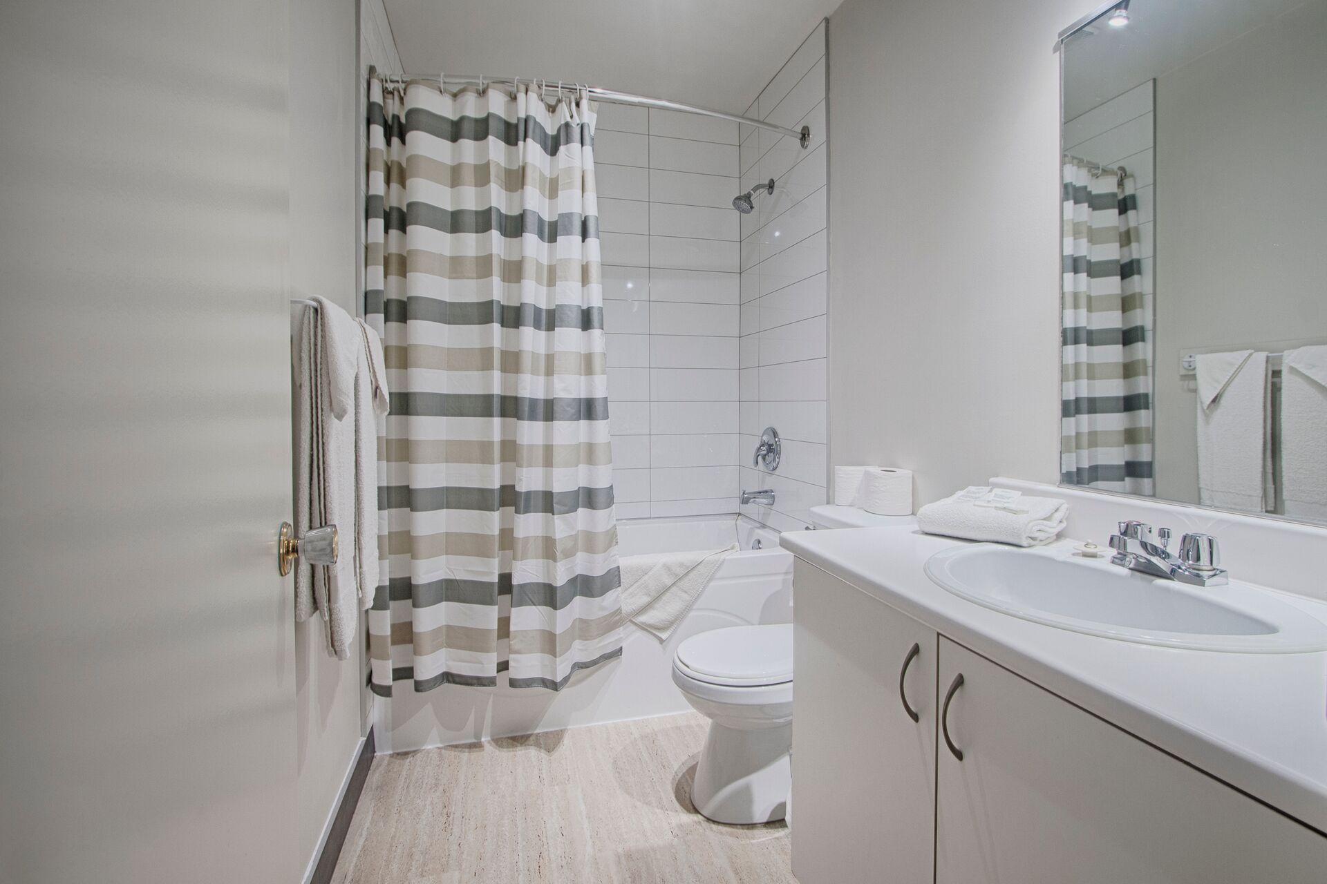 Cozy retreat Mountain View’s  on Mont Sainte Anne, 1 bedroom condominium