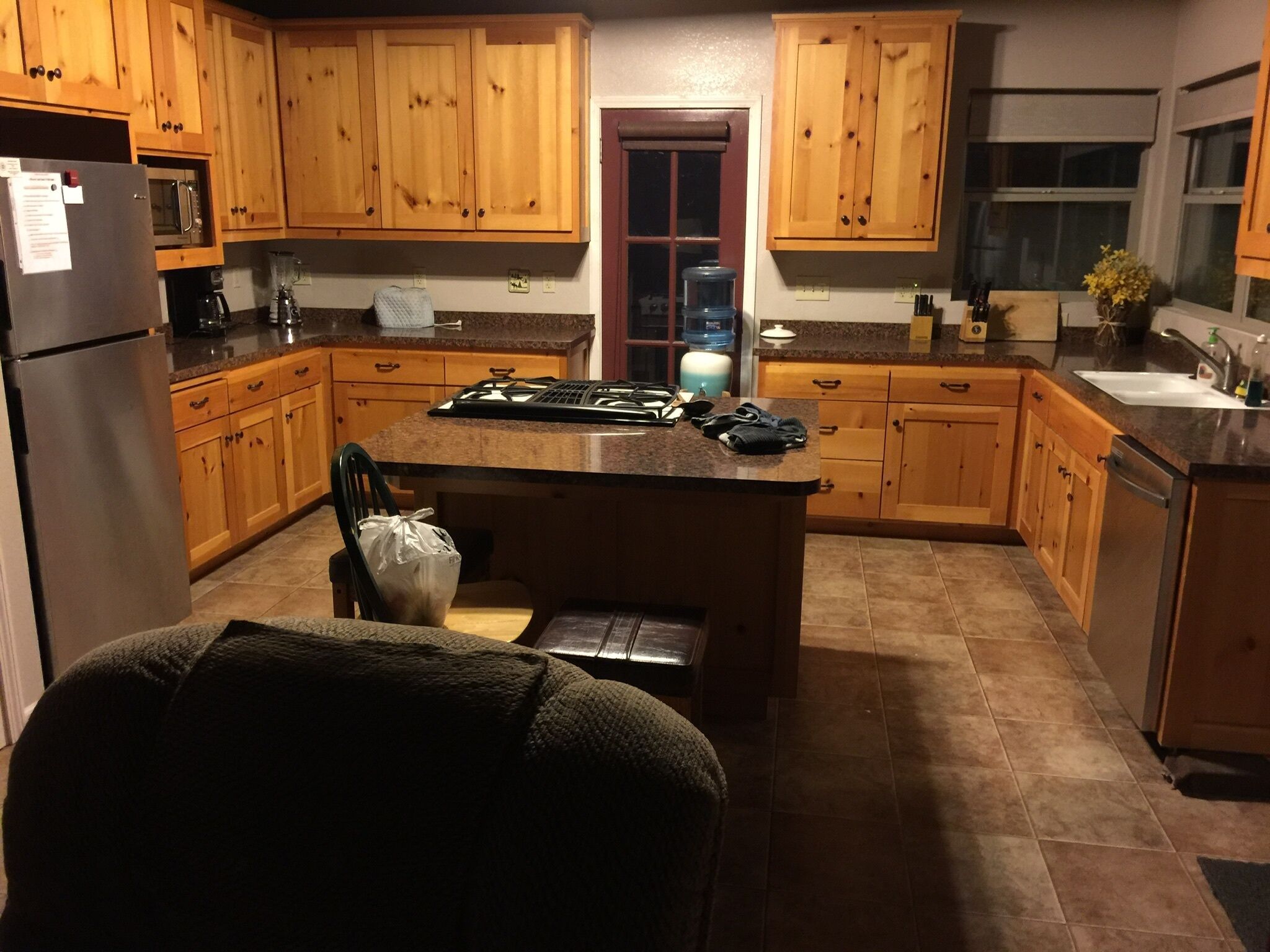 Waterfront house with large deck and dock.  WiFi, No cable TV