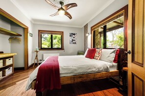 2 chambres, fer et planche à repasser, lit parapluie, Wi-Fi gratuit