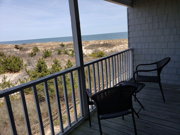 Property grounds - Oceanside Townhouse on best beach in Bethany (Bethany Beach)