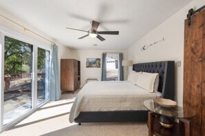 3 chambres, fer et planche à repasser, accès au Wi-Fi (inclus)