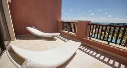 Unique Ocean View Penthouse 1 bedroom, 1 bathroom 1,540 sq/ft in CAP CANA
