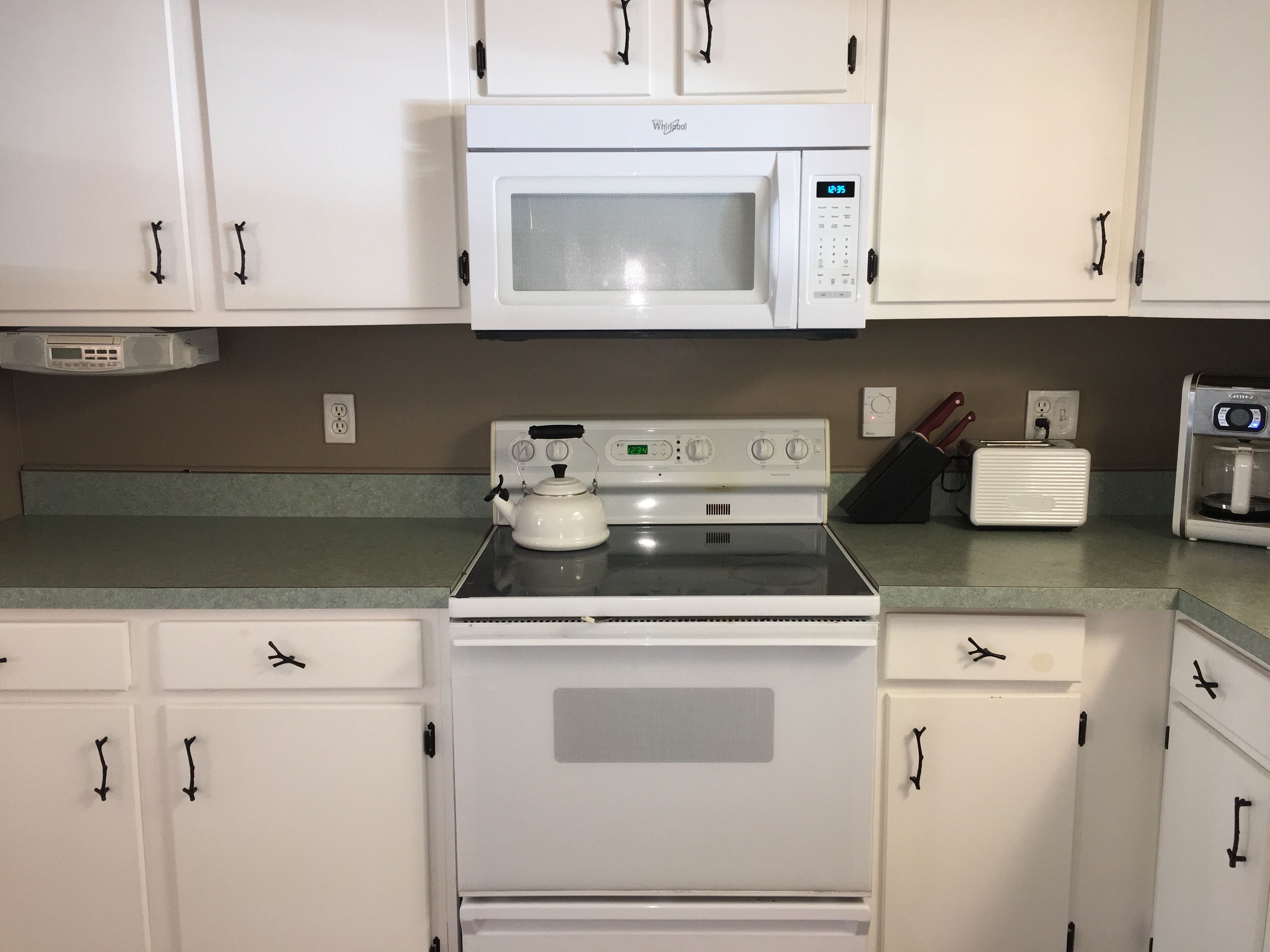 Unique, Private, & Walking Distance to Town